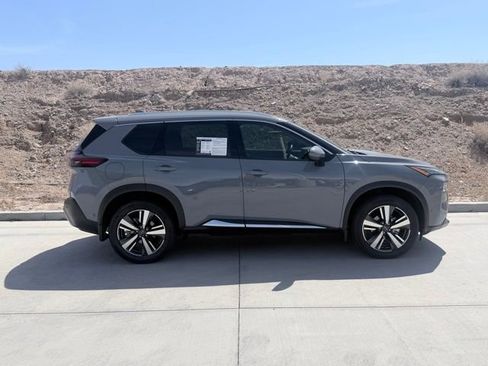 Certified 2023 Nissan Rogue SL w/ SL Premium Package image 4