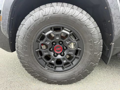 Used 2023 Toyota Sequoia TRD Pro AWD/4WD image 10
