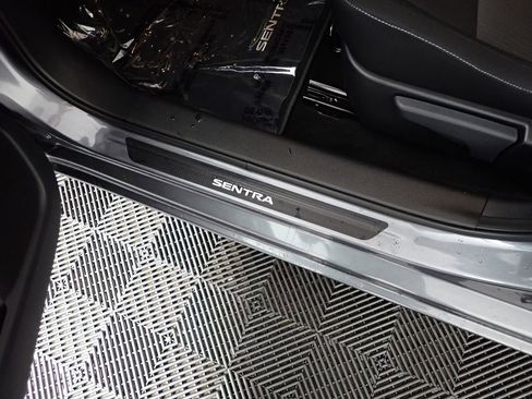 Used 2025 Nissan Sentra SV w/ All-Weather Package image 24