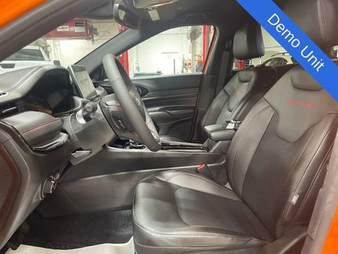 New 2026 Jeep Compass Trailhawk AWD/4WD image 11