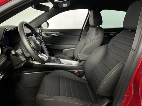 Used 2024 Alfa Romeo Tonale Ti image 28