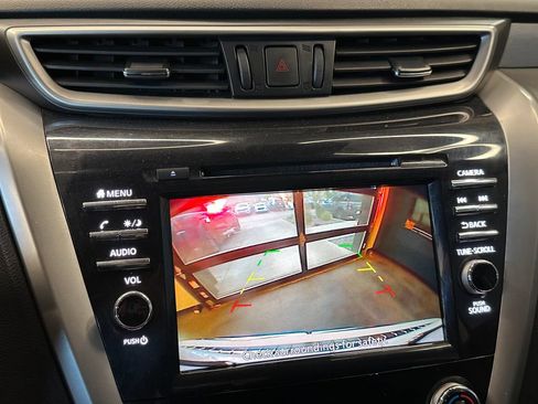 Used 2020 Nissan Murano S w/ Technology Package AWD/4WD image 13