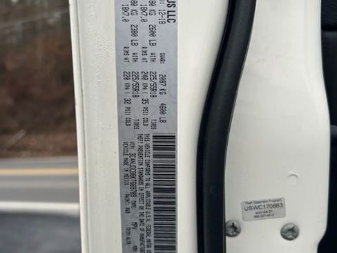 Used 2019 Jeep Compass Limited image 24