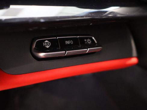 Used 2024 Chevrolet Corvette Z06 w/ Z07 Performance Package image 18