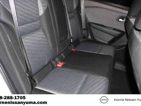 Certified 2023 Nissan Rogue SV image 7