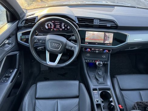 Used 2023 Audi Q3 2.0T Premium Plus w/ Premium Plus Package image 12