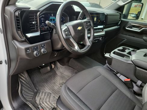Certified 2025 Chevrolet Silverado 2500 LT image 10