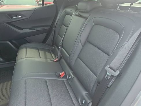 New 2027 Chevrolet Equinox LT w/ Convenience Package II AWD/4WD image 10