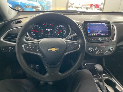Used 2023 Chevrolet Malibu LT image 29