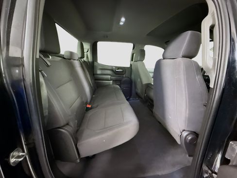 Used 2019 Chevrolet Silverado 1500 Custom w/ Custom Value Package AWD/4WD image 24