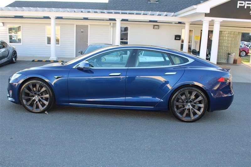 Used 2021 Tesla Model S Long Range Plus AWD/4WD image 5