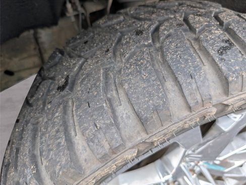 Used 2017 Chevrolet Silverado 1500 LT w/ All Star Edition image 40