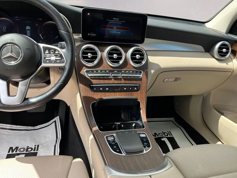 Certified 2022 Mercedes-Benz GLC 300 4MATIC image 11