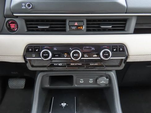 New 2026 Honda Pilot Elite image 25