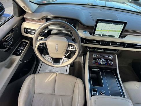 Used 2022 Lincoln Aviator Reserve w/ Elements Package Plus image 16