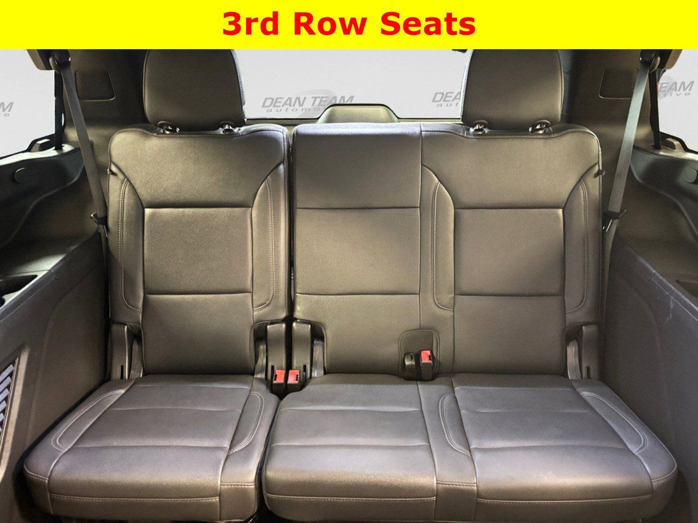 Used 2022 Chevrolet Tahoe Z71 w/ Luxury Package AWD/4WD image 26