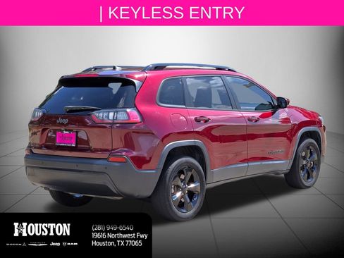 Used 2020 Jeep Cherokee Latitude Plus AWD/4WD image 4