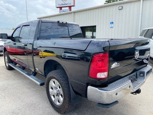 Used 2018 RAM 2500 Big Horn AWD/4WD image 3