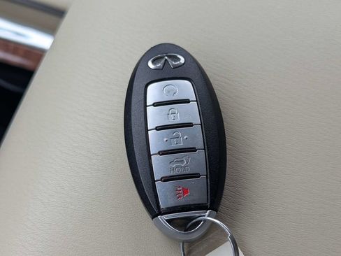 Used 2018 INFINITI QX80 2WD image 32