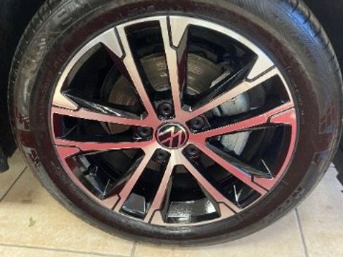 Used 2023 Volkswagen Jetta Sport image 31