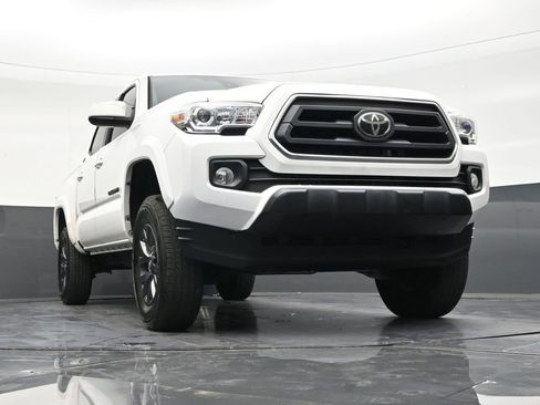 Used 2021 Toyota Tacoma SR5 image 27