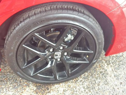 Used 2025 Honda Civic Sport image 17