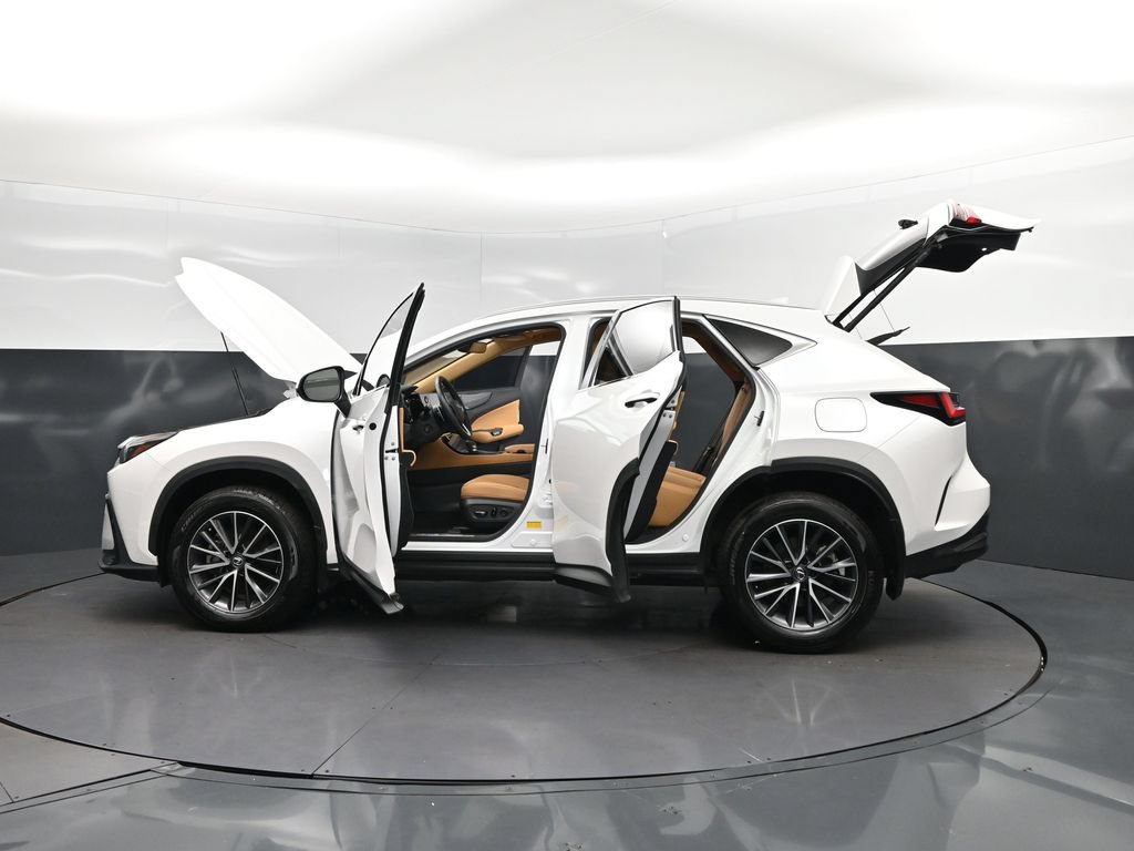 Used 2025 Lexus NX 350 AWD w/ Accessory Package (2T) image 46