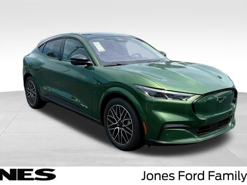 New 2025 Ford Mustang Mach-E Premium image 1