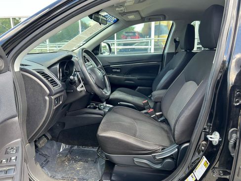 Used 2015 Mitsubishi Outlander Sport SE AWD/4WD image 11