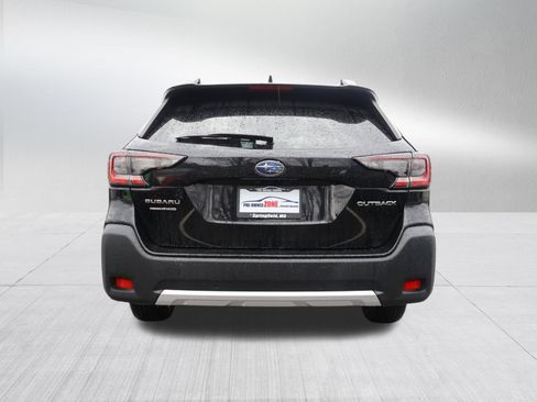 Used 2023 Subaru Outback Limited image 6