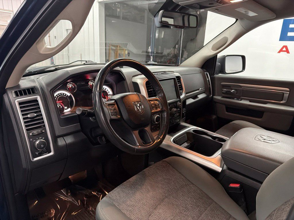 Used 2017 RAM 1500 Big Horn AWD/4WD image 14