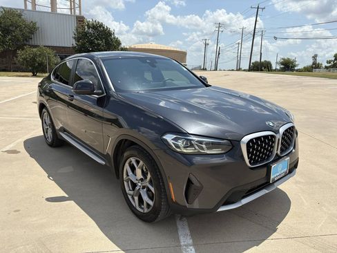 Used 2024 BMW X4 xDrive30i w/ Parking Assistance Package AWD/4WD image 7