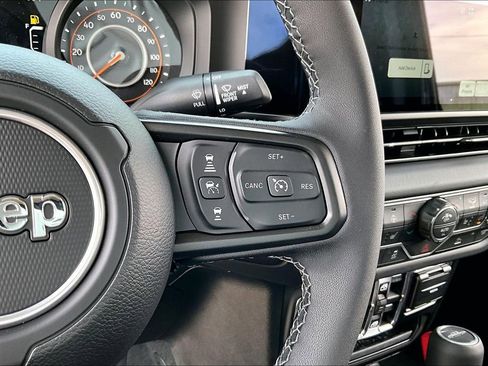 New 2026 Jeep Gladiator Mojave AWD/4WD image 25