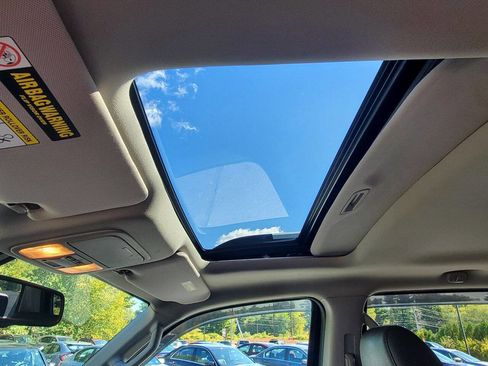 Used 2014 Honda Ridgeline RTL image 18