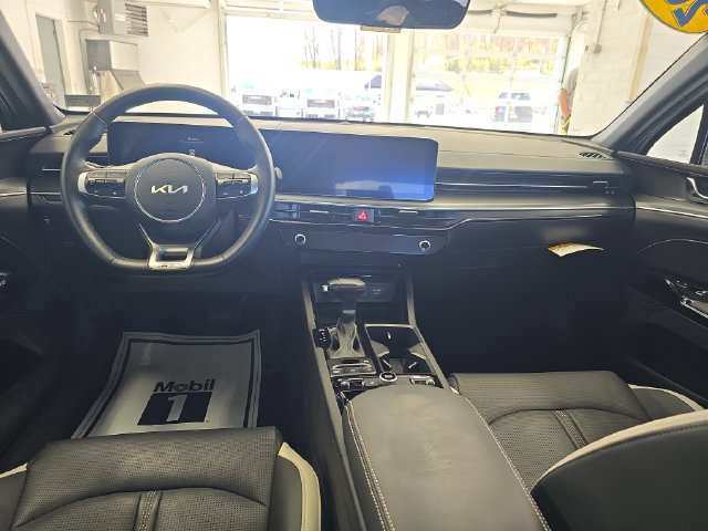 Used 2025 Kia K5 GT-Line AWD/4WD image 11