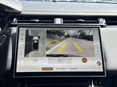 New 2026 Land Rover Range Rover Velar Dynamic SE AWD/4WD image 24