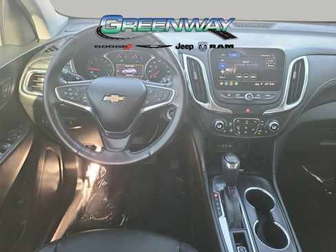 Used 2021 Chevrolet Equinox Premier w/ Redline Edition image 7