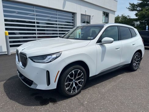 Certified 2026 BMW X3 xDrive30i w/ Convenience Package AWD/4WD image 3