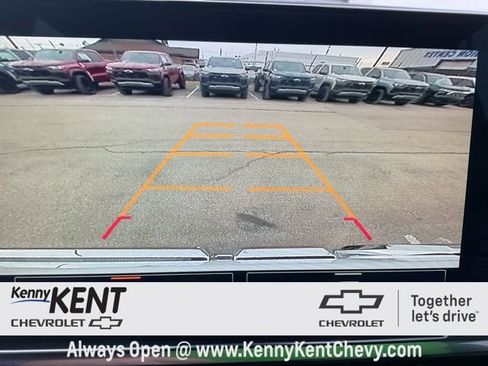 Used 2023 GMC Sierra 1500 SLE image 6