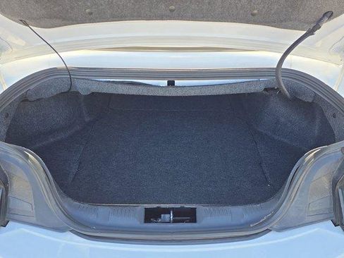 Used 2024 Ford Mustang Convertible image 8