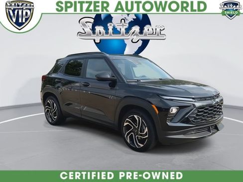 Used 2024 Chevrolet TrailBlazer RS w/ Driver Confidence Package FWD image 2