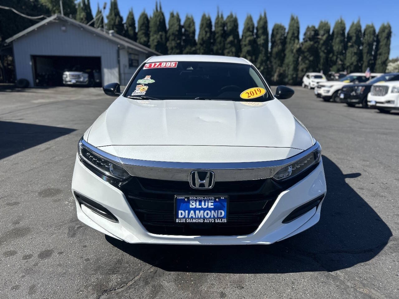 Used 2019 Honda Accord LX image 2