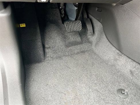 New 2026 Buick Envista Avenir image 14