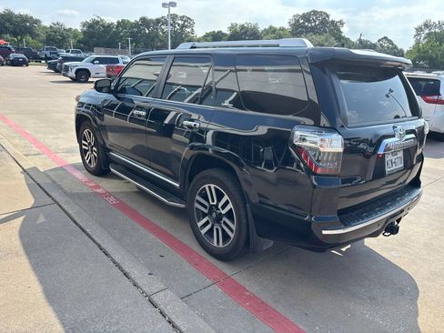 Used 2020 Toyota 4Runner Limited AWD/4WD image 5