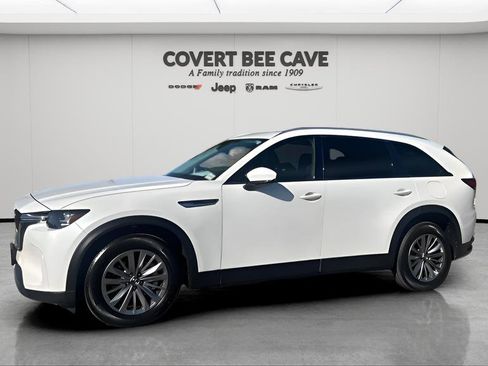 Used 2024 MAZDA CX-90 Plug-In Hybrid w/ Preferred image 4