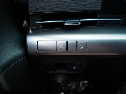 Used 2026 Hyundai Kona SEL Sport FWD image 32