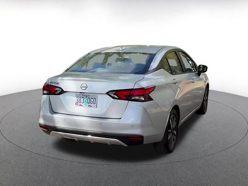 Used 2025 Nissan Versa SV image 14