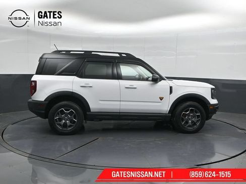 Used 2021 Ford Bronco Sport Badlands w/ Badlands Package AWD/4WD image 3