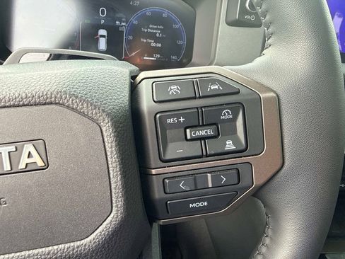 Used 2025 Toyota Land Cruiser w/ Premium Package image 27