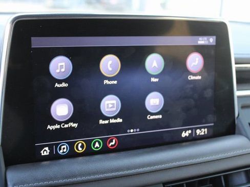 Used 2021 GMC Yukon SLT w/ SLT Premium Package image 10